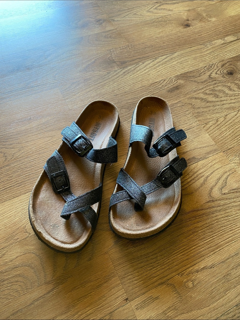 Women’s Black Strappy Comfort Sandals